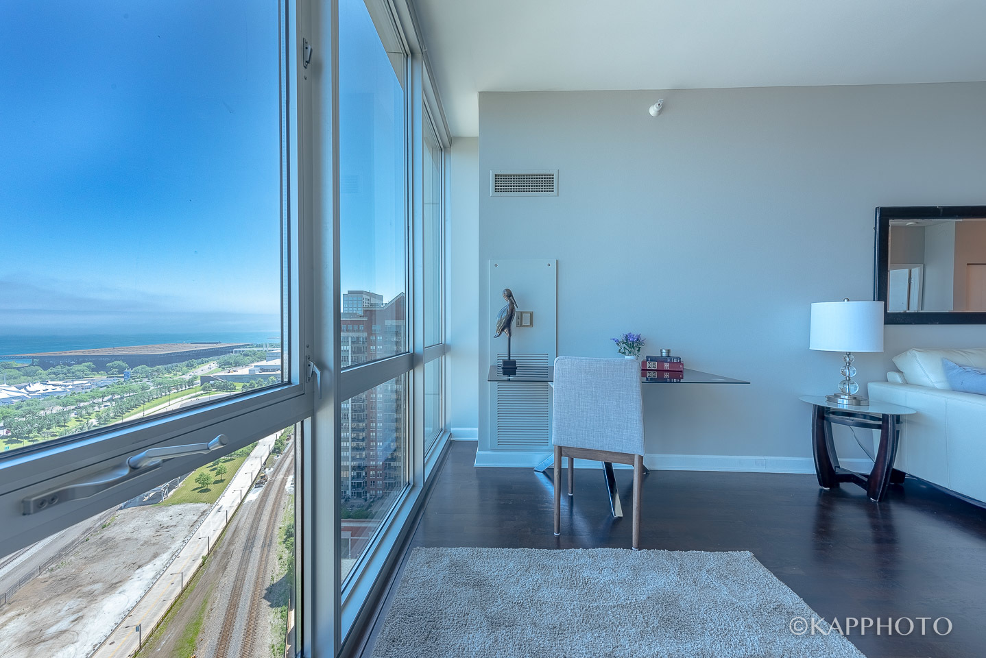 1629 S Prairie Avenue Unit: 2302