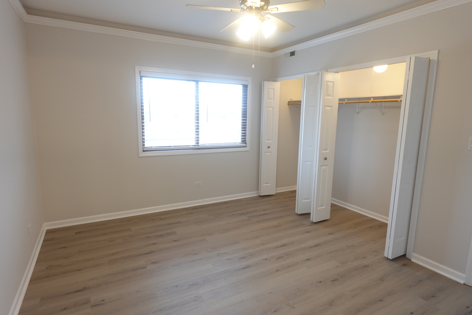 9435 S 79th Avenue Unit: 302