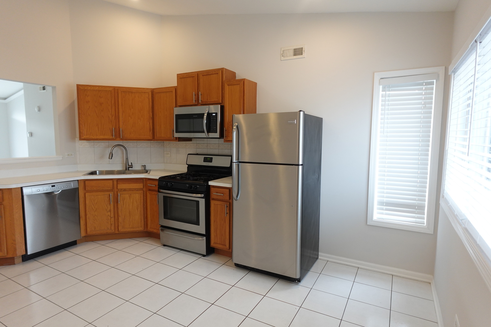 9435 S 79th Avenue Unit: 302