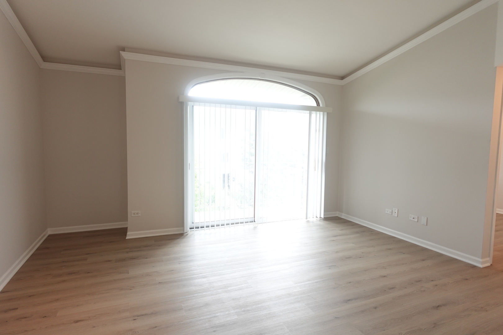 9435 S 79th Avenue Unit: 302