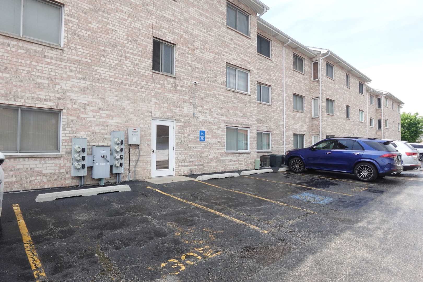 9435 S 79th Avenue Unit: 302