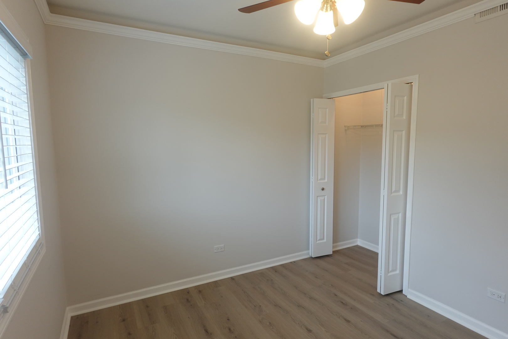 9435 S 79th Avenue Unit: 302