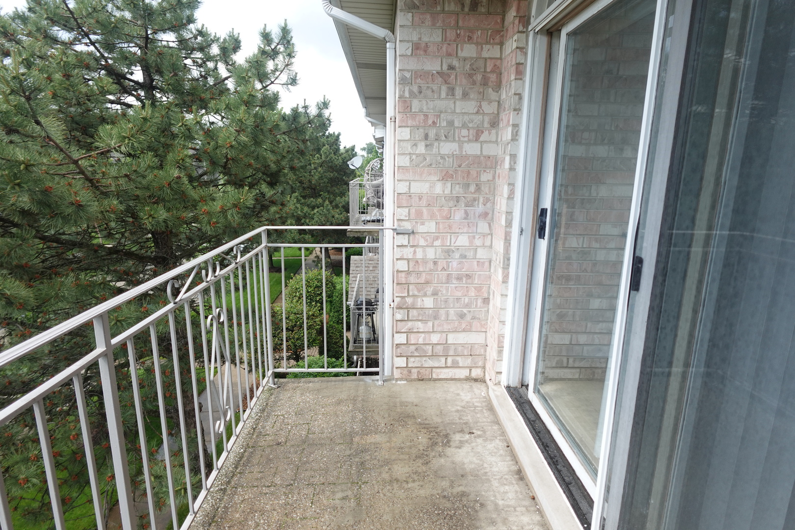 9435 S 79th Avenue Unit: 302