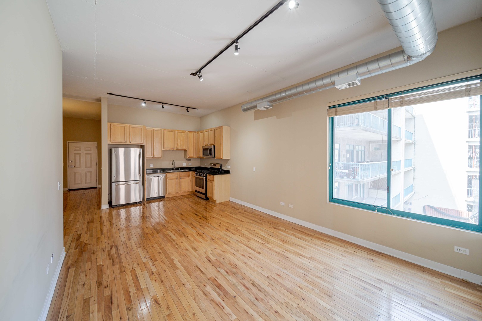 910 W Madison Street Unit: 609