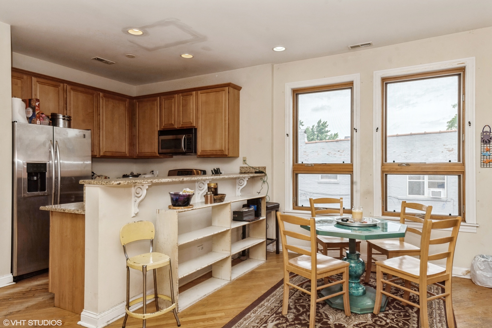 4000 S WESTERN Avenue Unit: 2