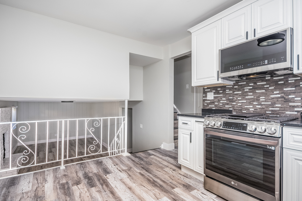 15369 Ingleside Avenue