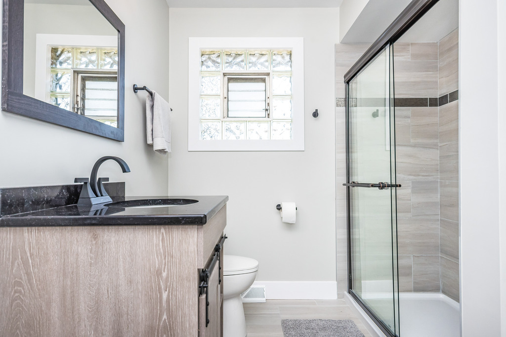 15369 Ingleside Avenue