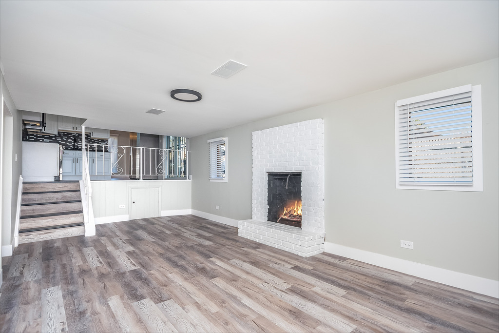 15369 Ingleside Avenue