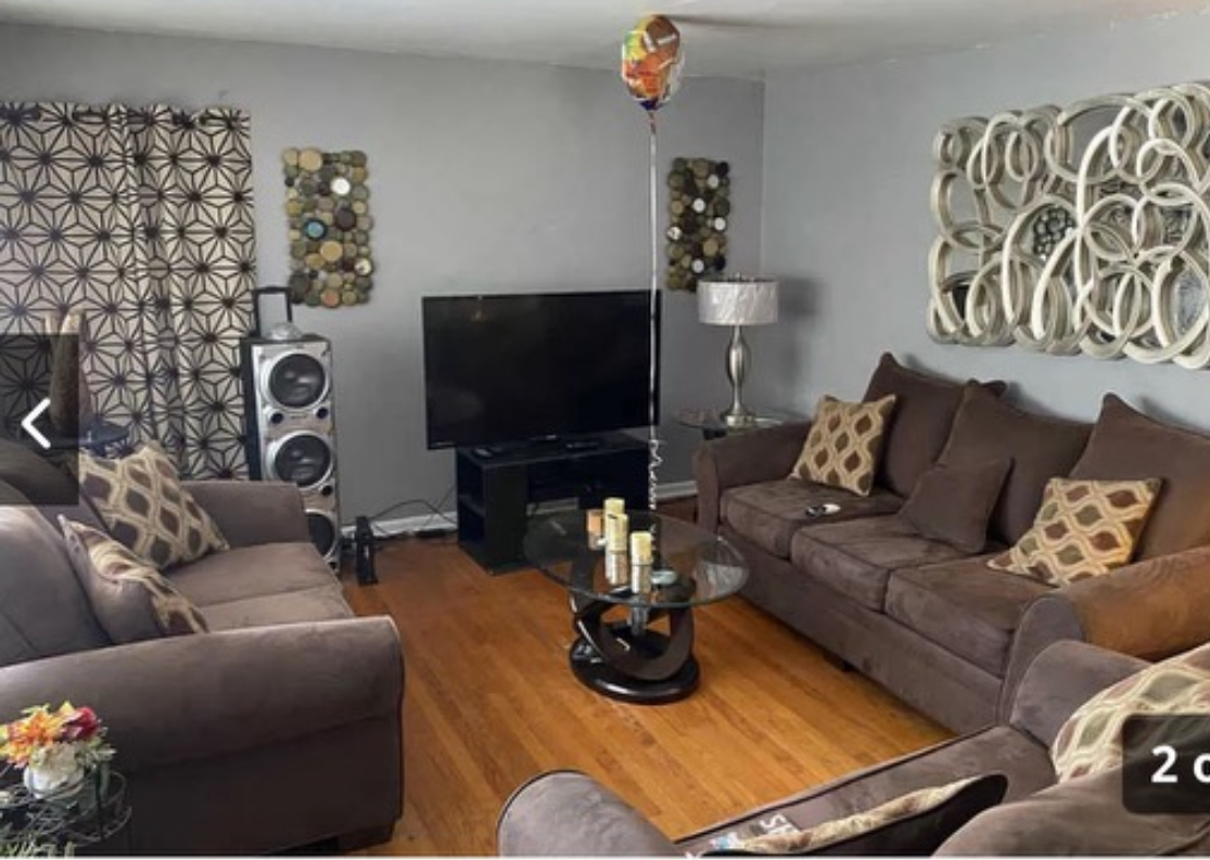 12500 S Emerald Avenue