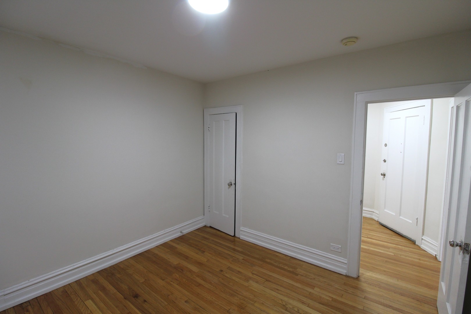 6307 N Mozart Street Unit: 3N