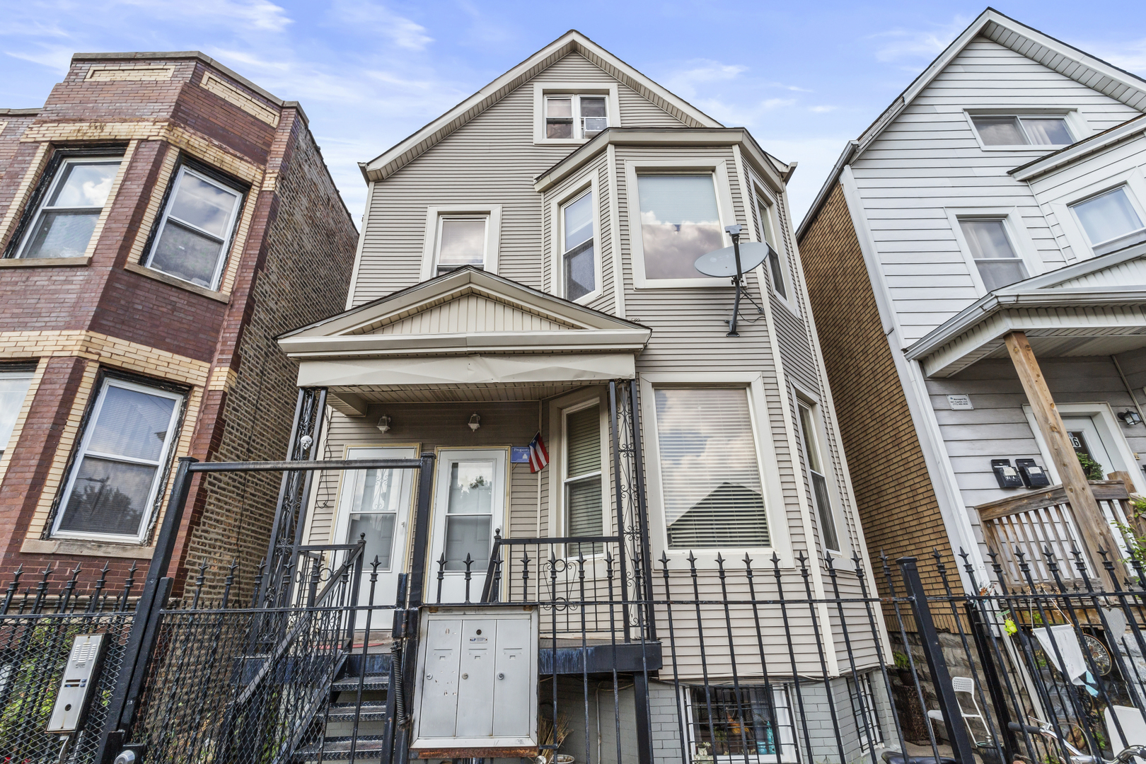 3508 W Diversey Avenue