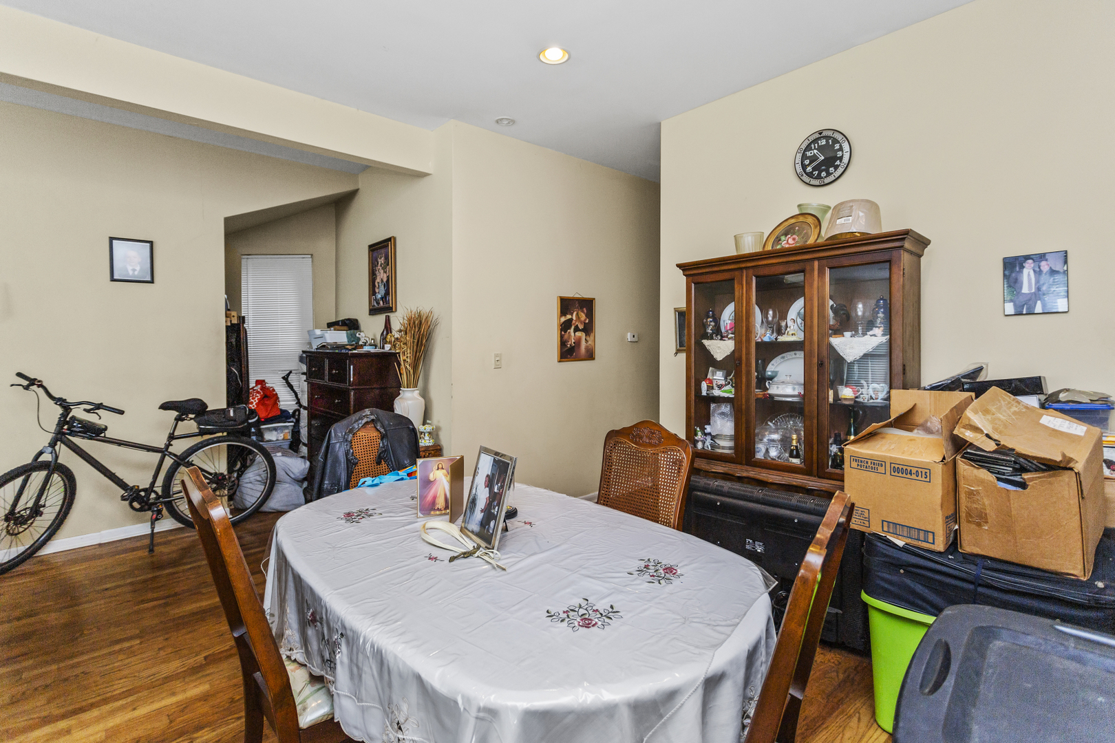 3508 W Diversey Avenue