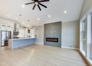 4745 S Indiana Avenue Unit: 1