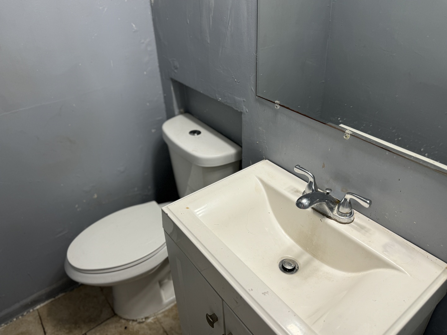 23 W 109th Place Unit: 2