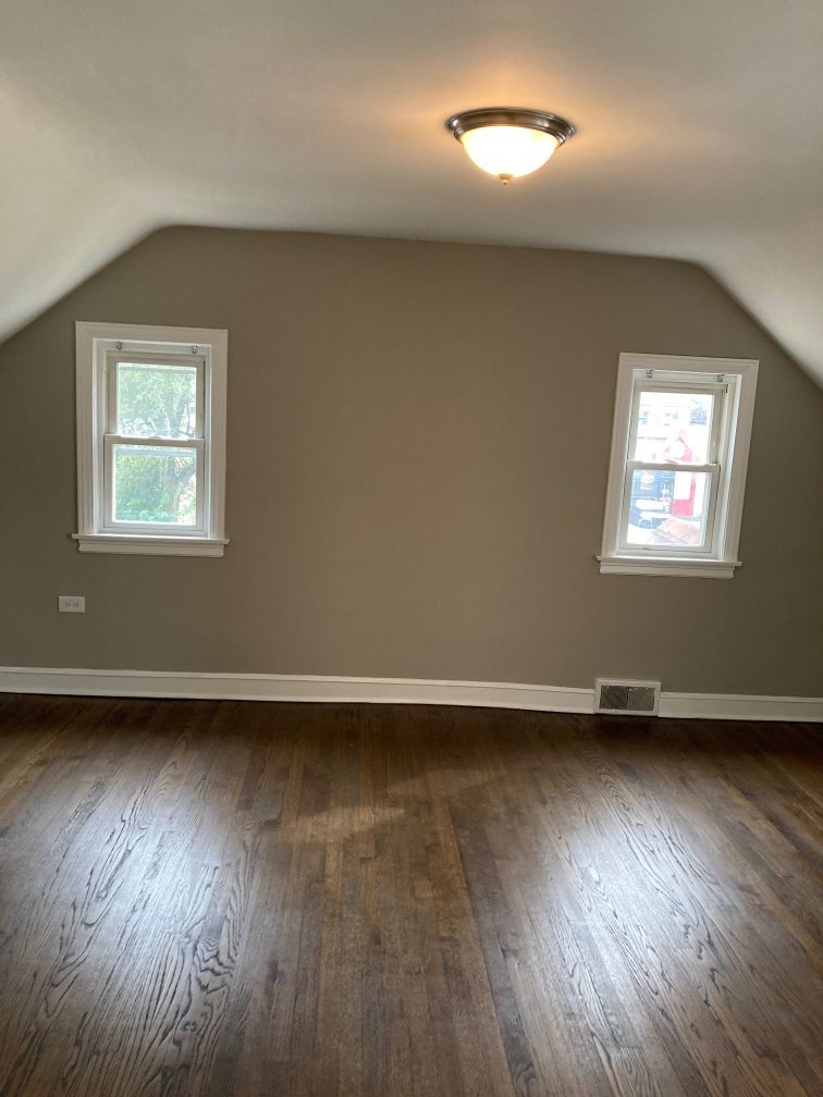 1040 W 103rd Street