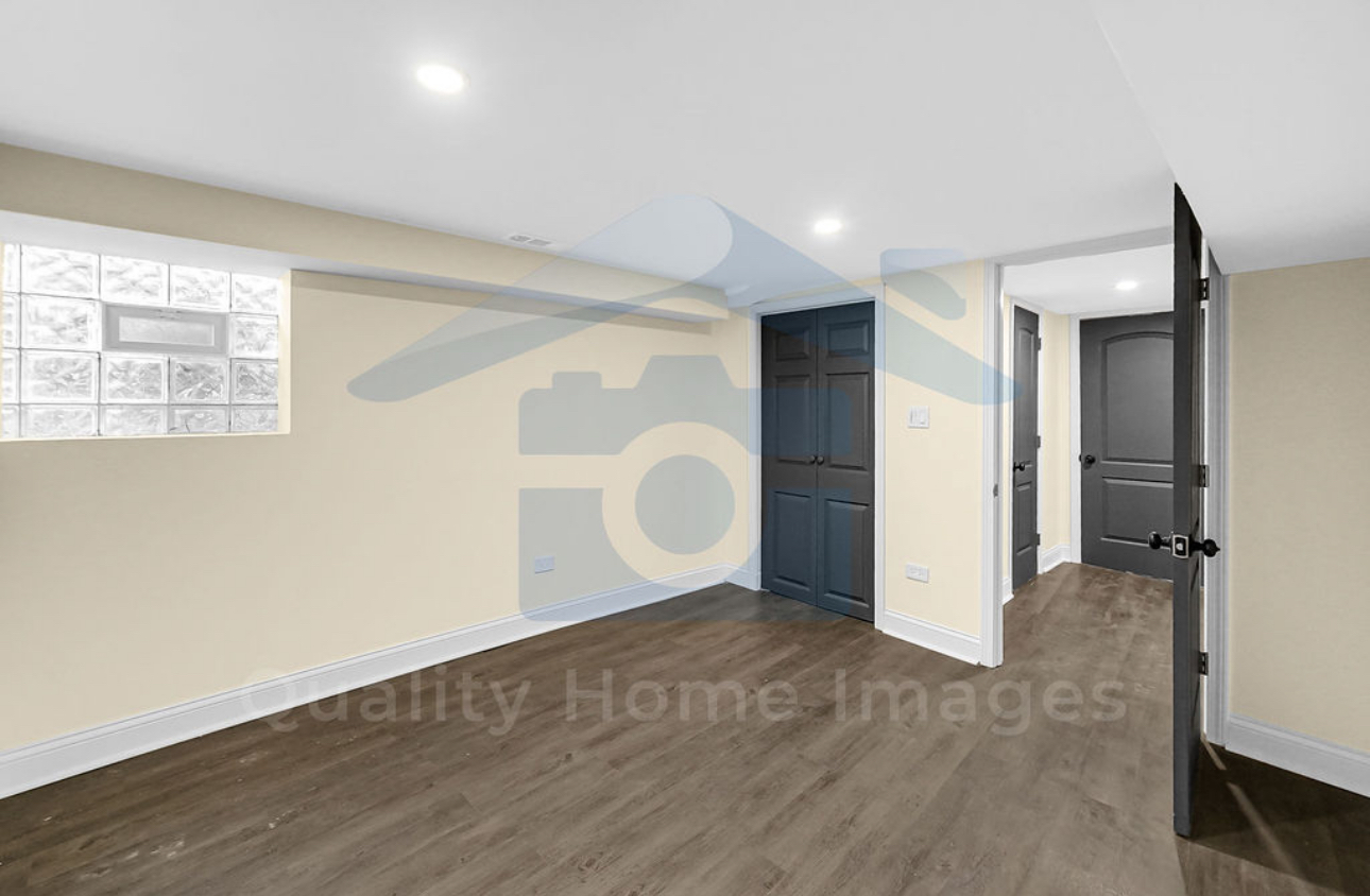 8040 S MERRILL Avenue