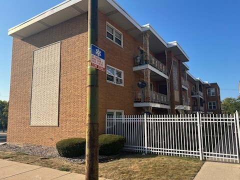 2348 W 111th Street Unit: 2