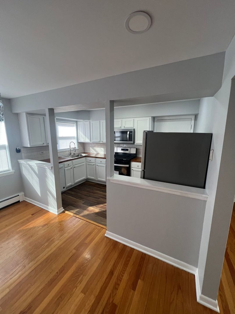 2348 W 111th Street Unit: 2