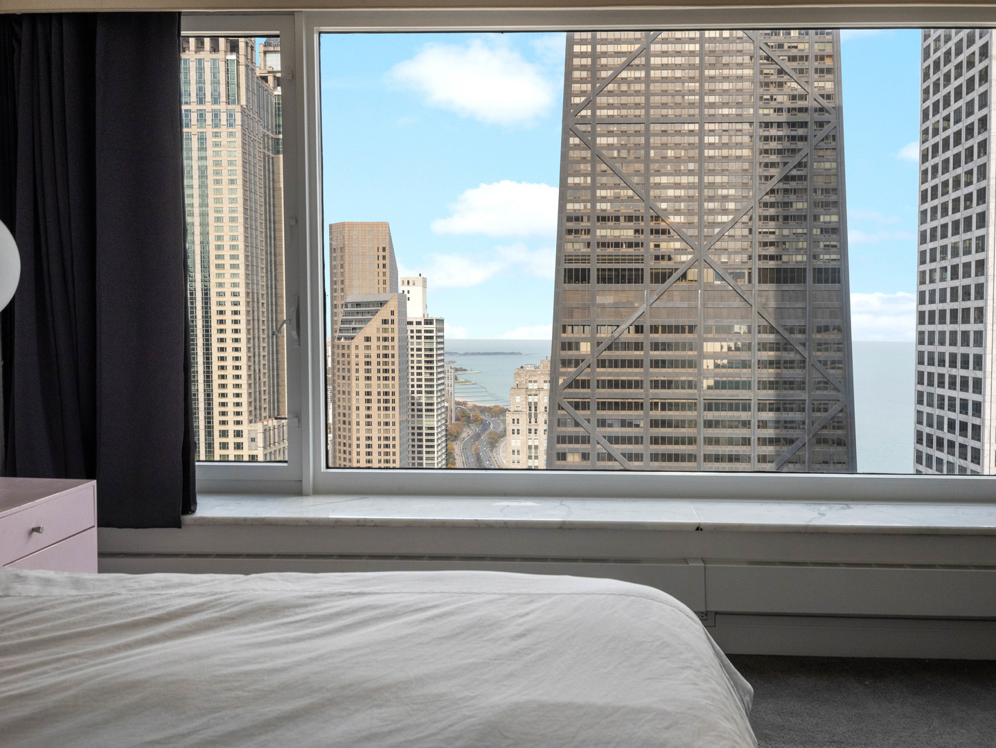 161 E Chicago Avenue Unit: 42H