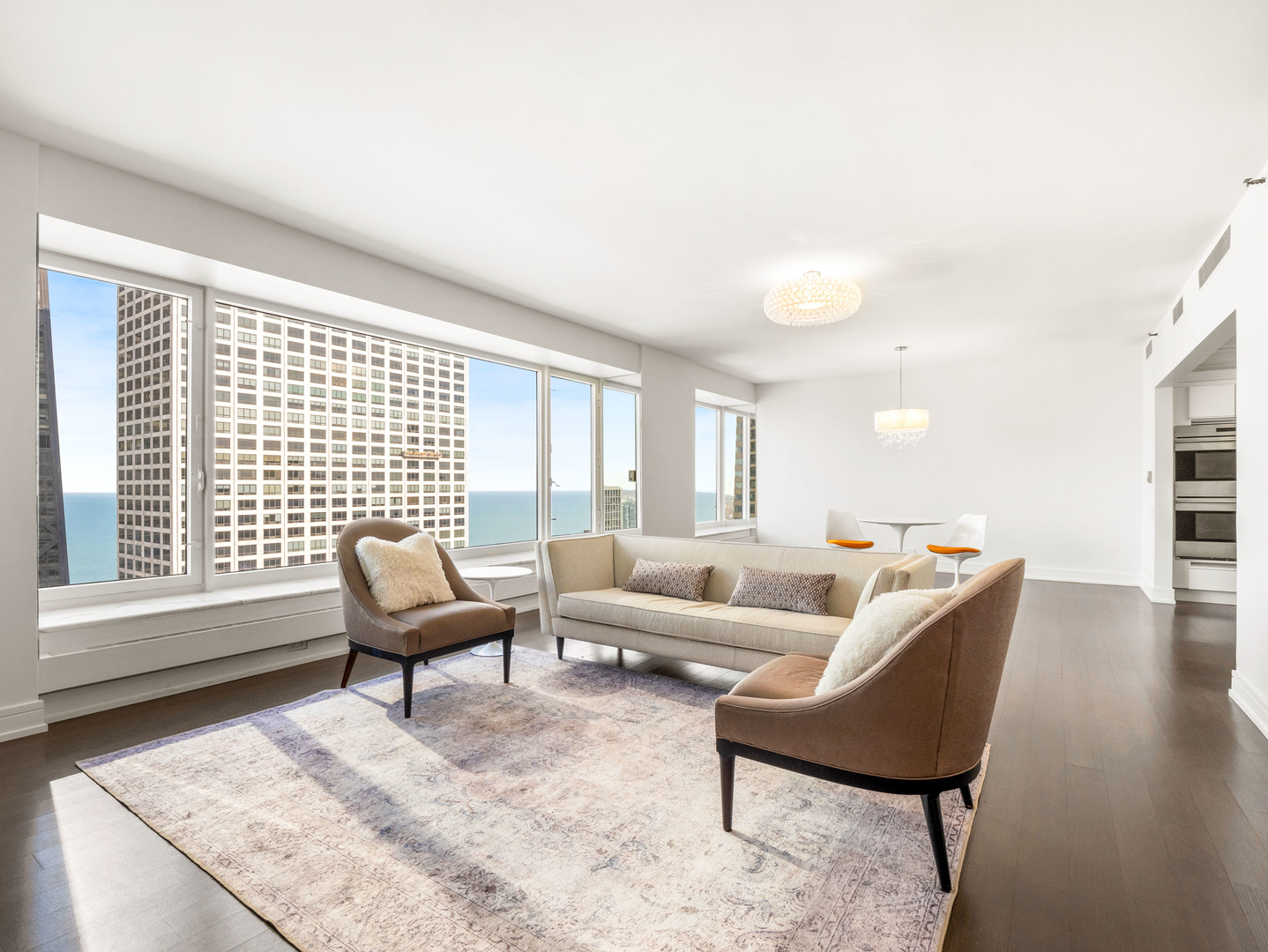 161 E Chicago Avenue Unit: 42H