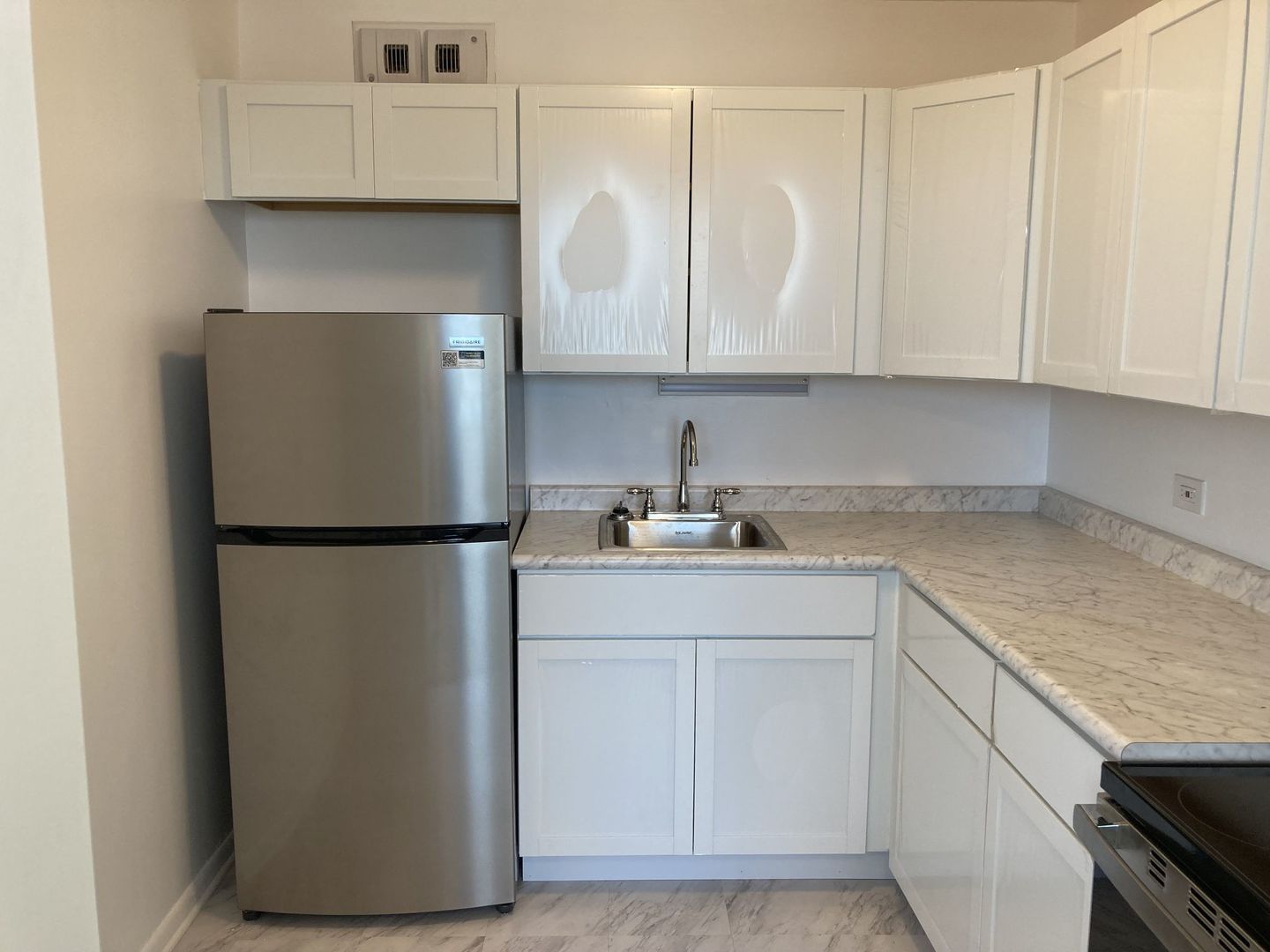 3550 N Lake Shore Drive Unit: 1128