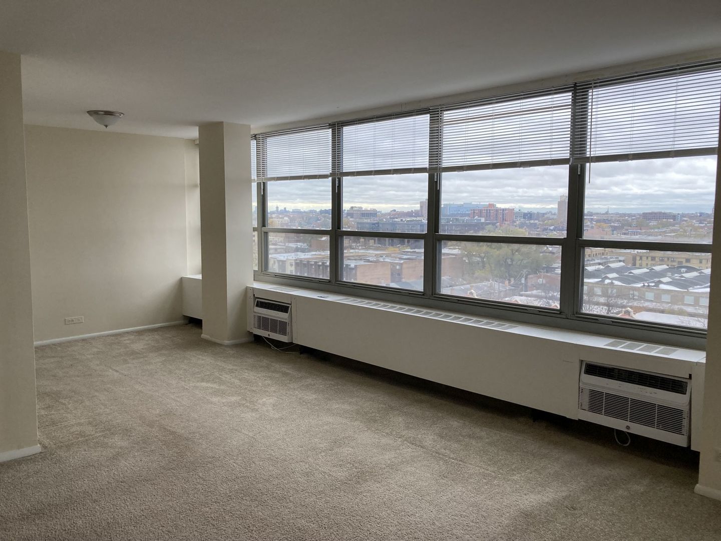 3550 N Lake Shore Drive Unit: 1128