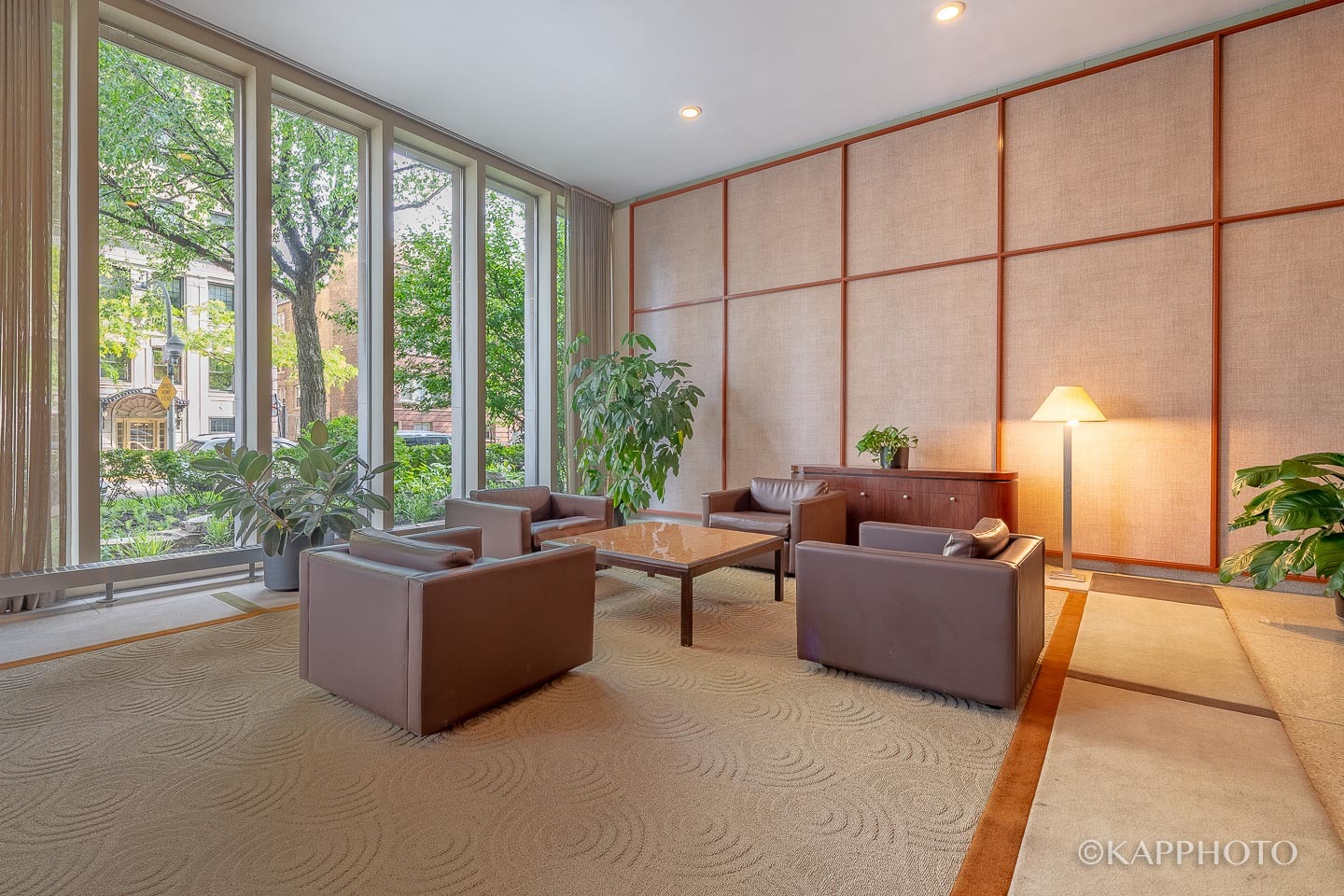 3550 N Lake Shore Drive Unit: 1128