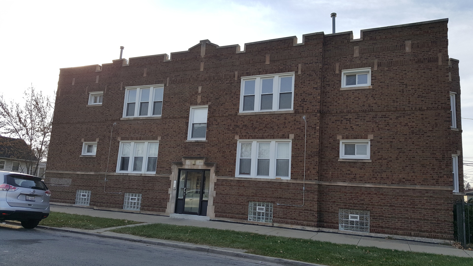 8758 S May Street Unit: 1S