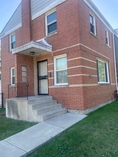 2153 E 100th Street