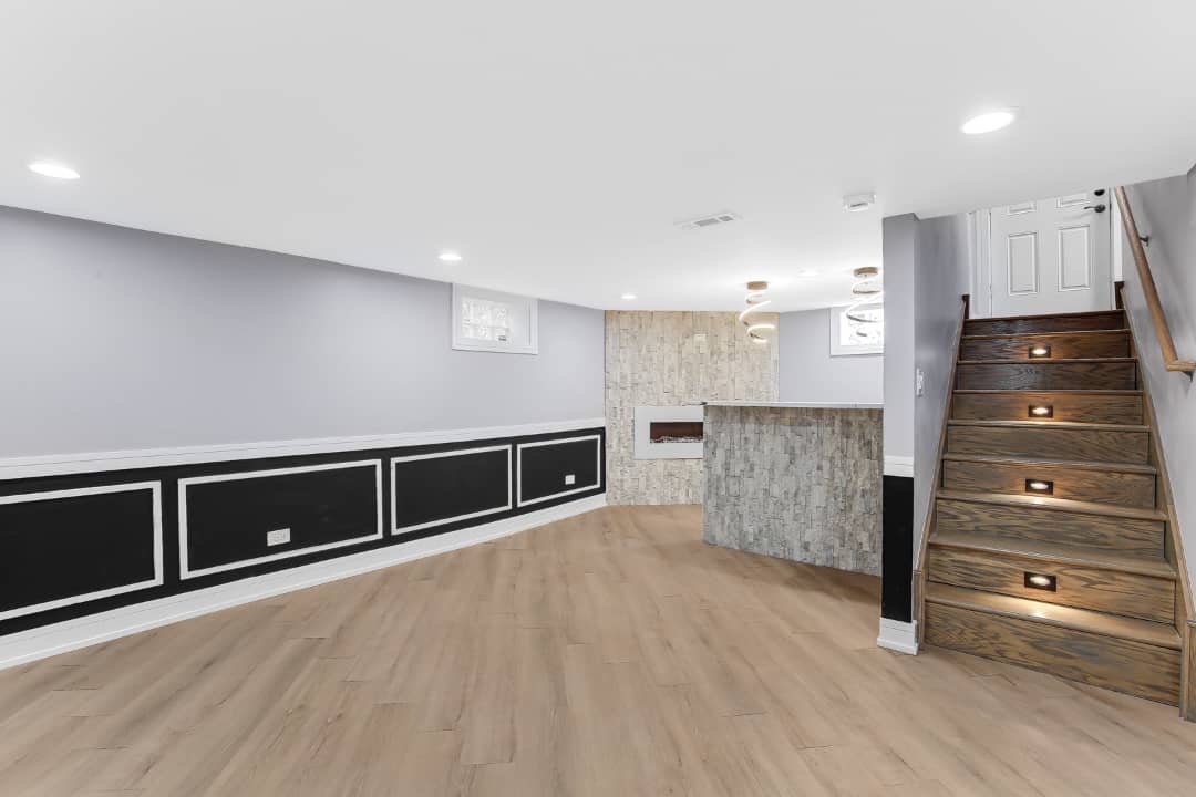 15107 WINCHESTER Avenue