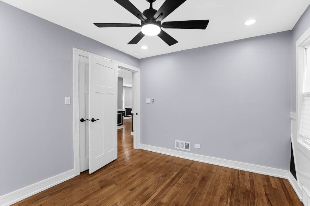 15107 WINCHESTER Avenue