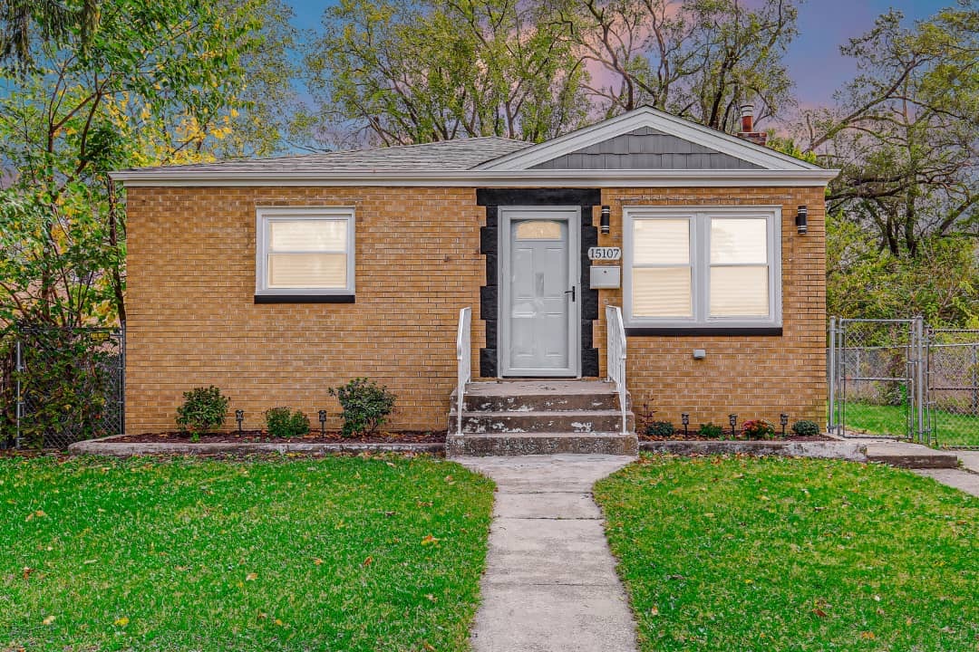 15107 WINCHESTER Avenue