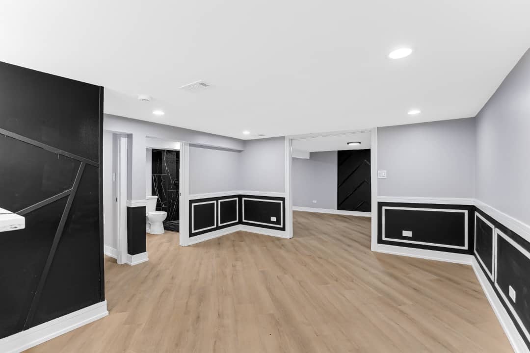 15107 WINCHESTER Avenue