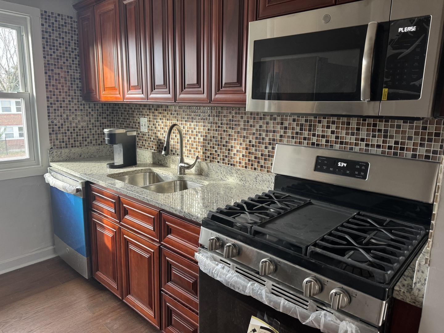 3707 S Michigan Avenue Unit: 2