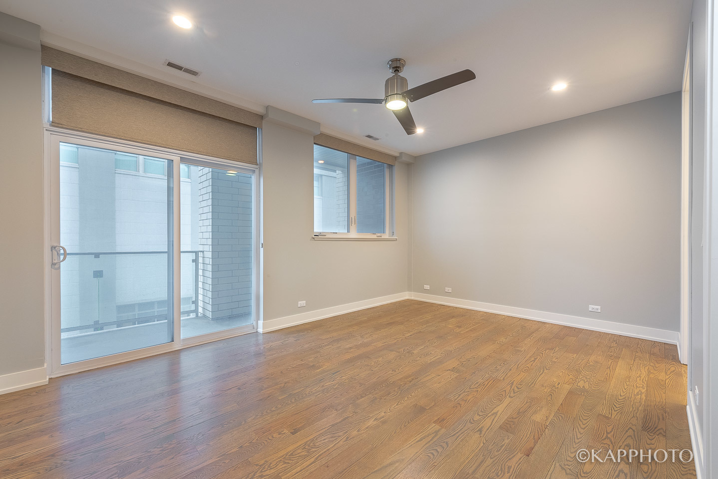 236 S Racine Avenue Unit: 401