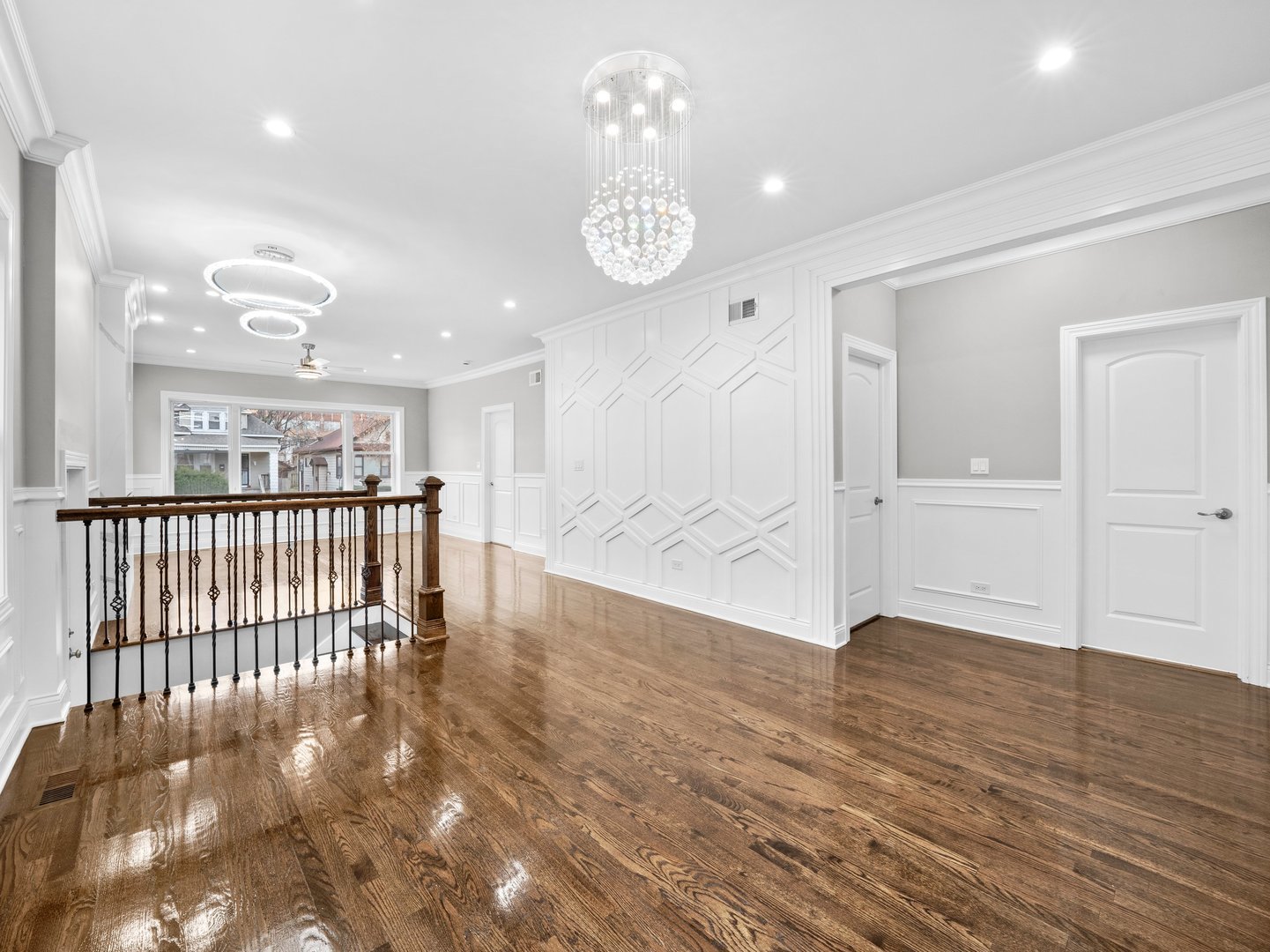 11251 S Parnell Avenue