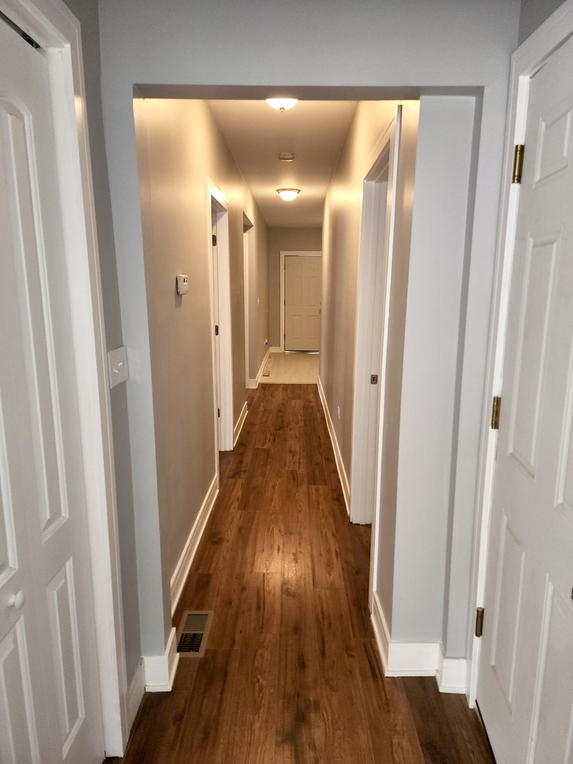 6023 S Fairfield Avenue