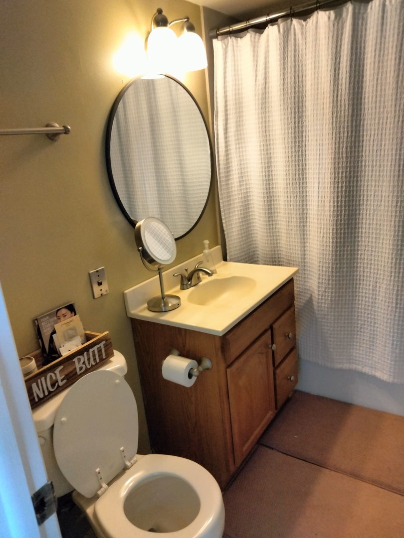 7234 W North Avenue Unit: 1101