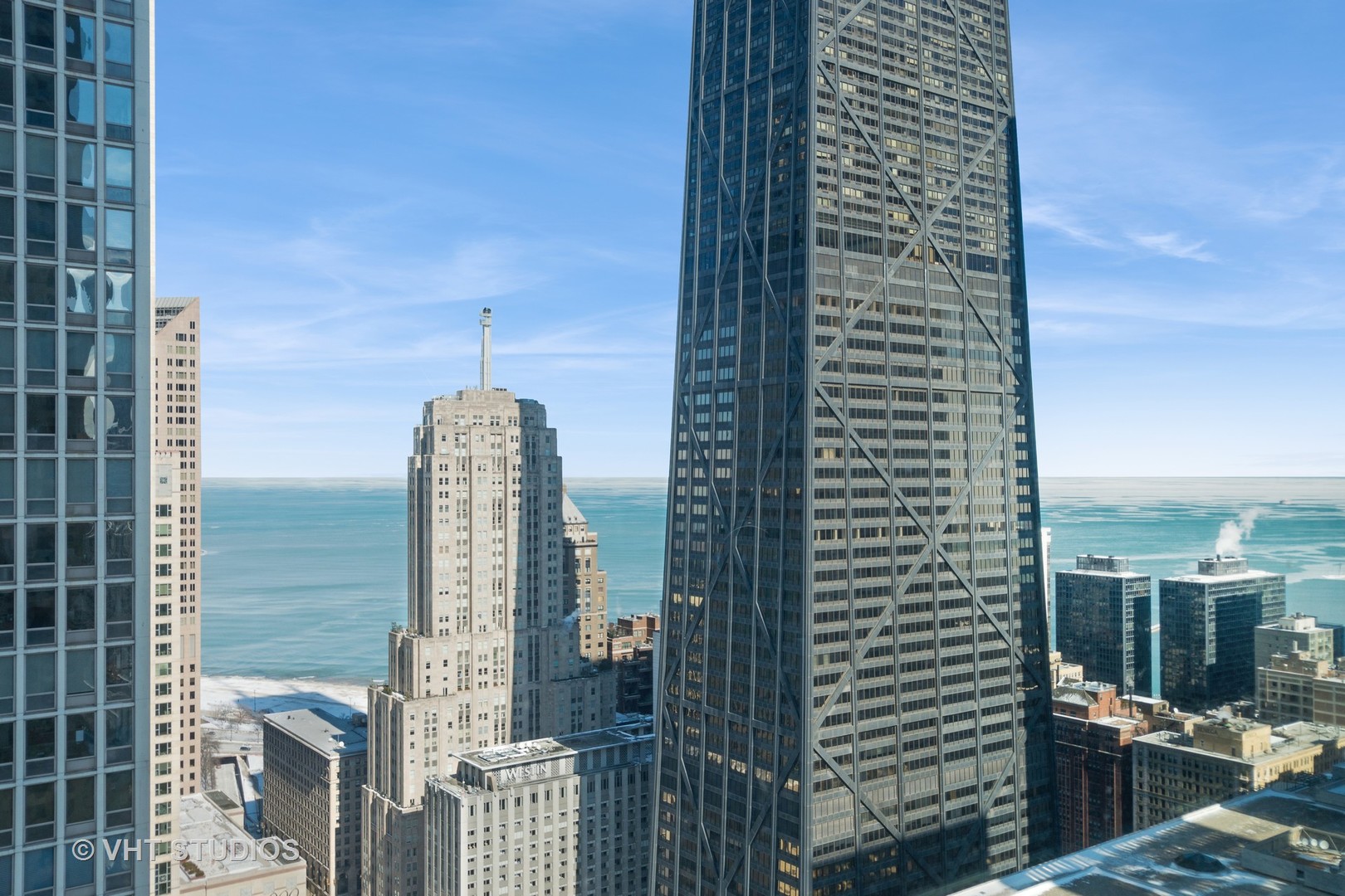 800 N Michigan Avenue Unit: 3703