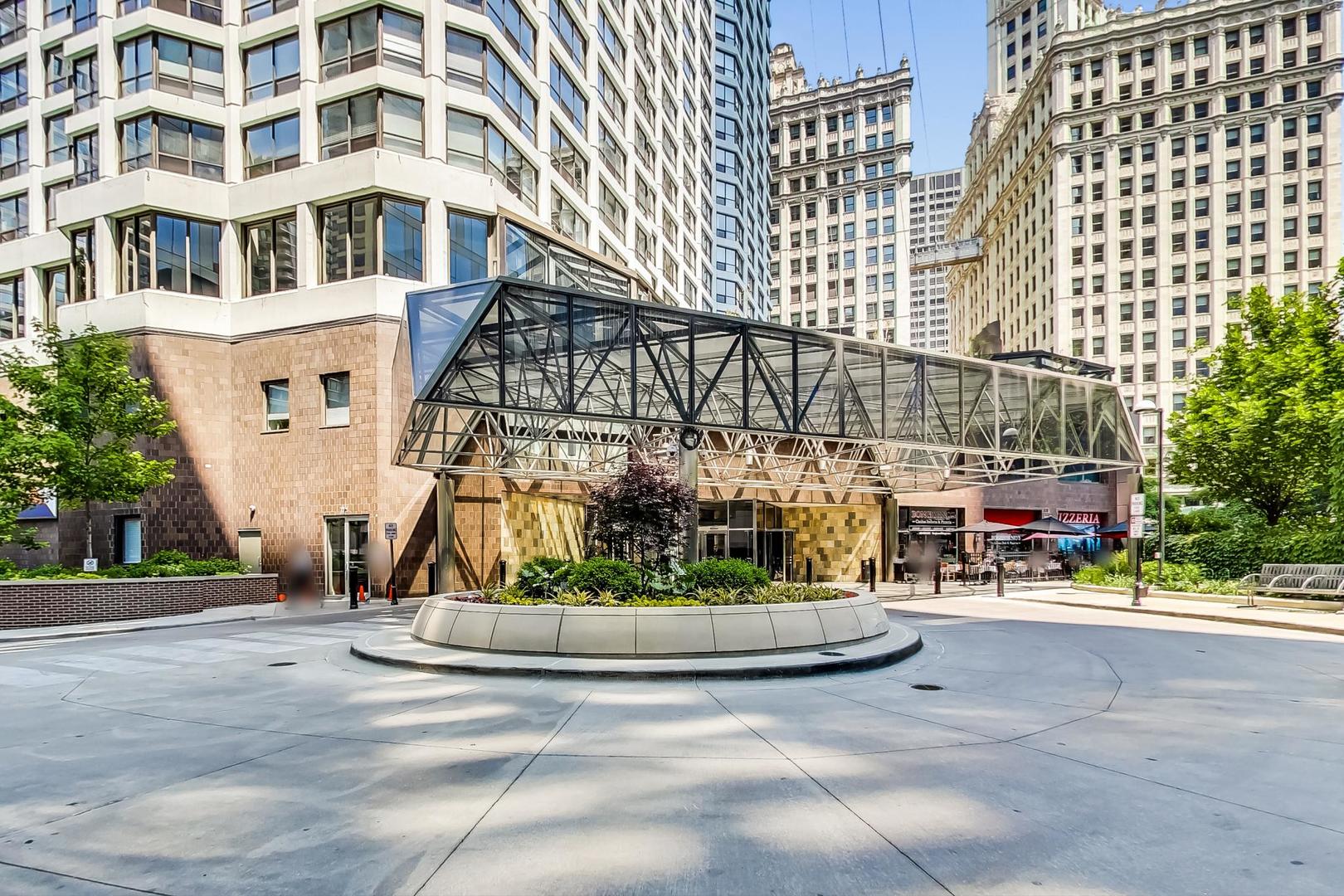 405 N Wabash Avenue Unit: 4201