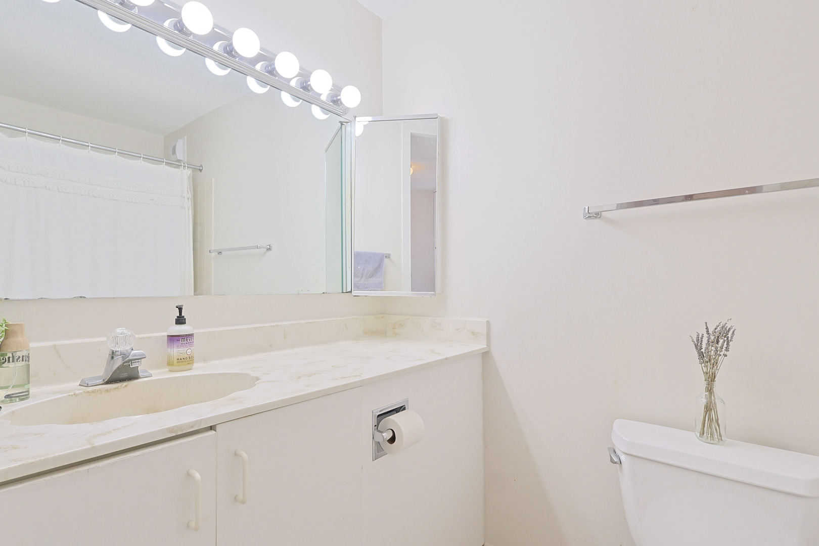 405 N Wabash Avenue Unit: 4201