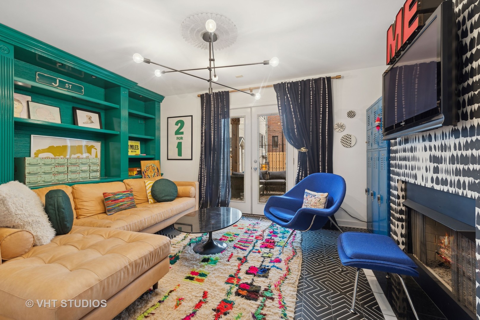 3949 N Paulina Street