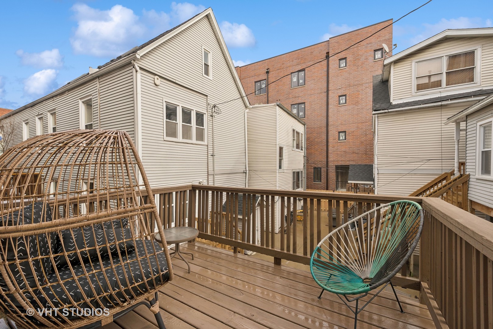 3949 N Paulina Street