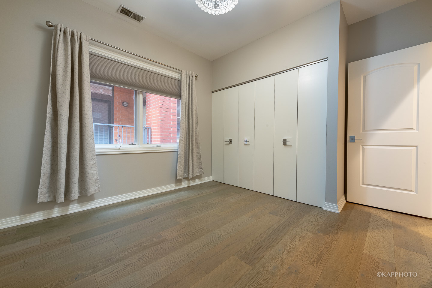 315 N Jefferson Street Unit: 402A