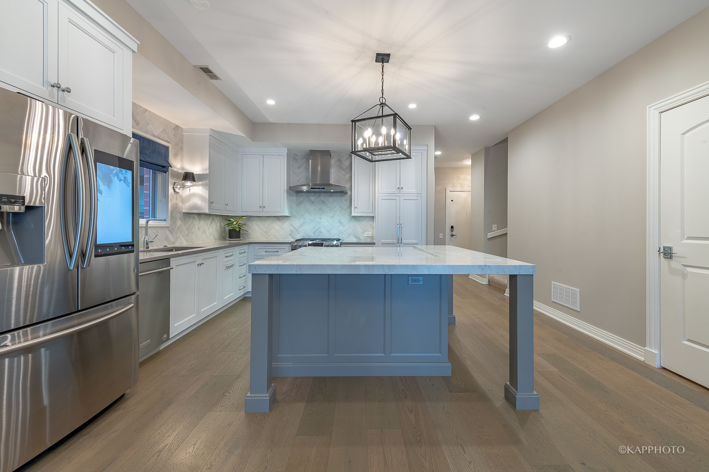 315 N Jefferson Street Unit: 402A