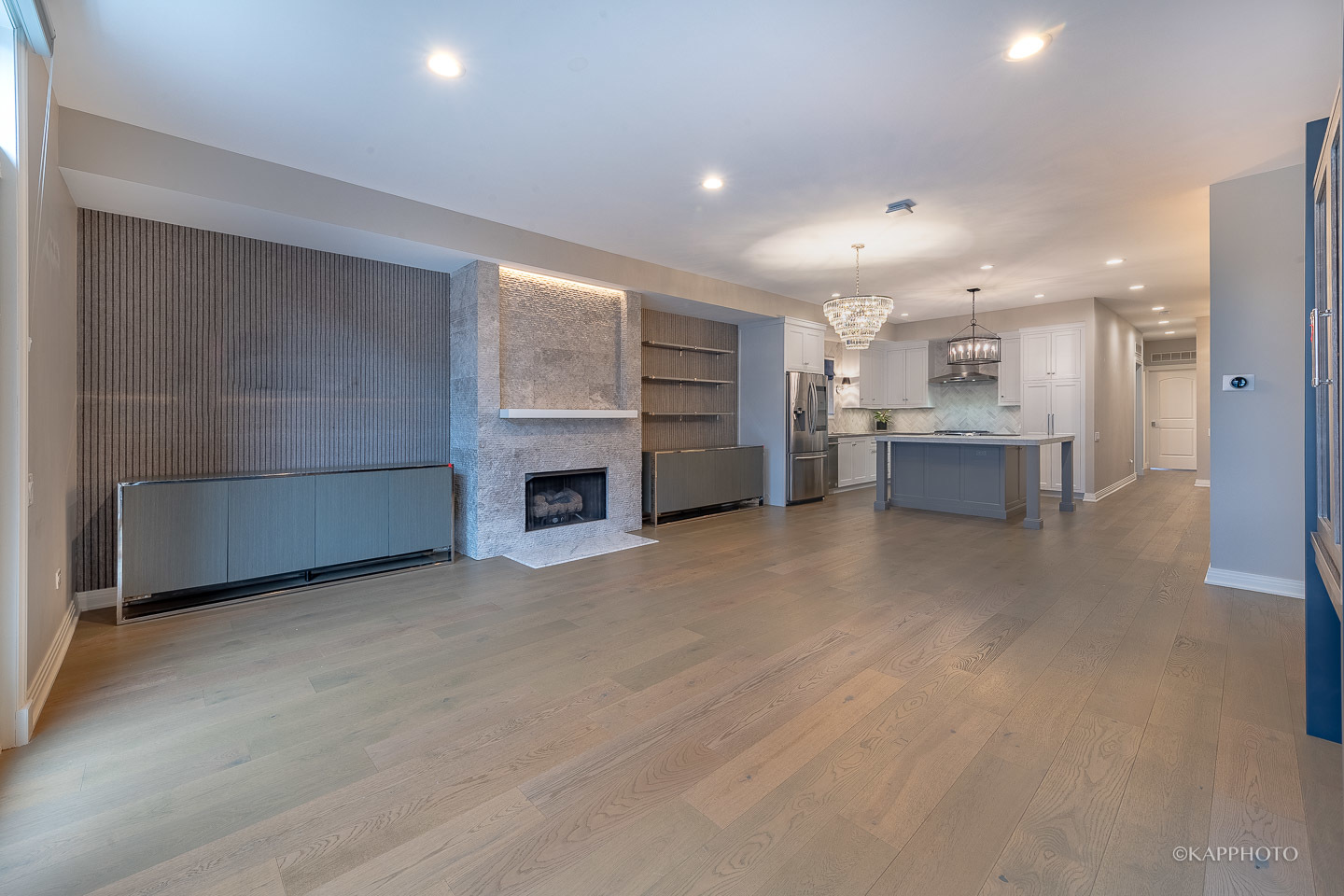315 N Jefferson Street Unit: 402A