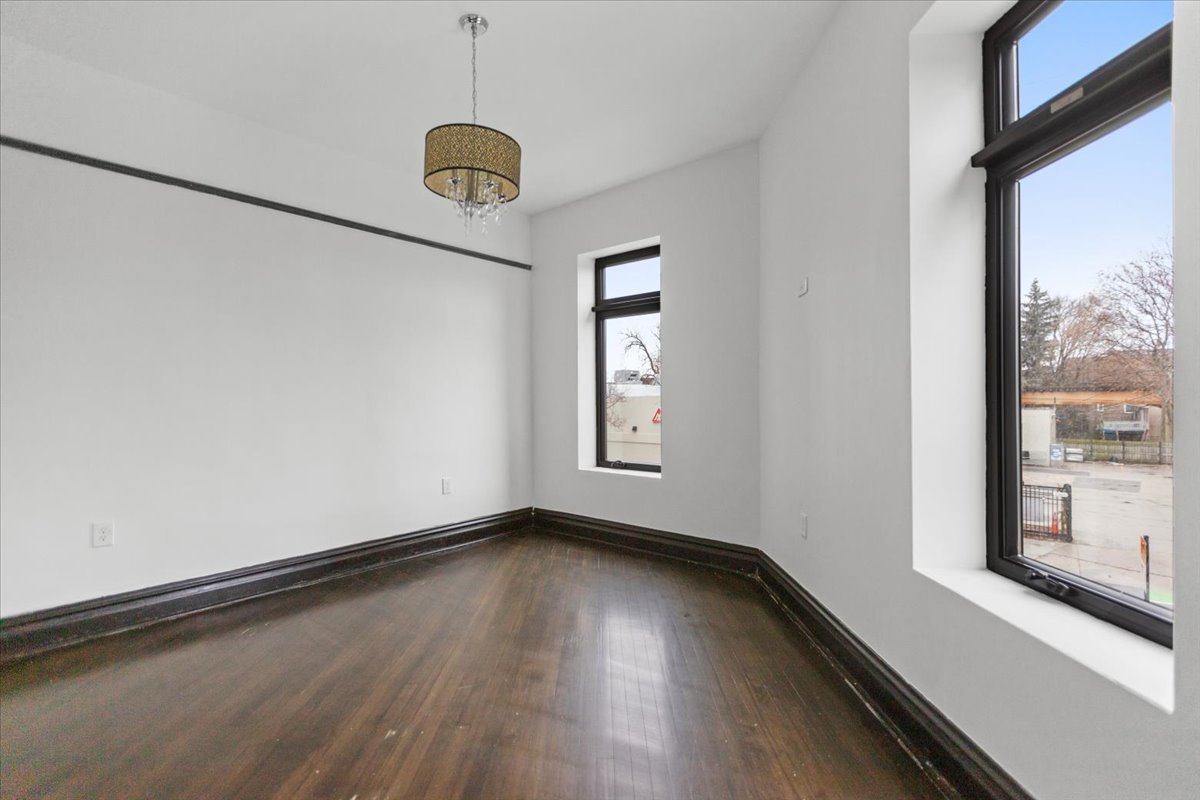 2171 N Milwaukee Avenue Unit: 2