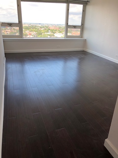 2728 N HAMPDEN Court Unit: 2104