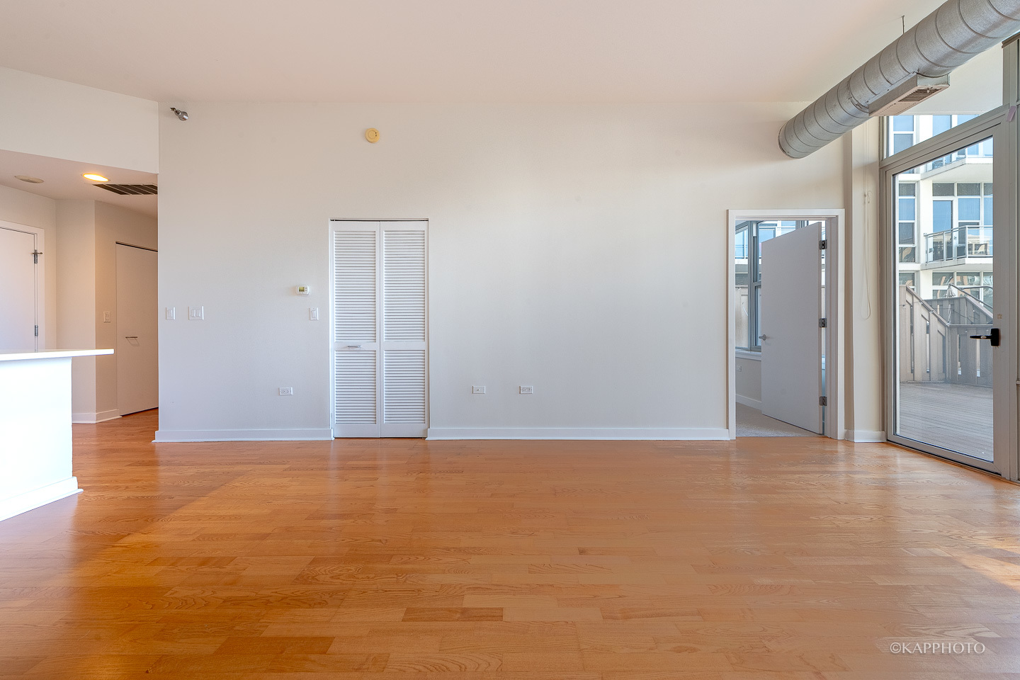 901 W Madison Street Unit: 402