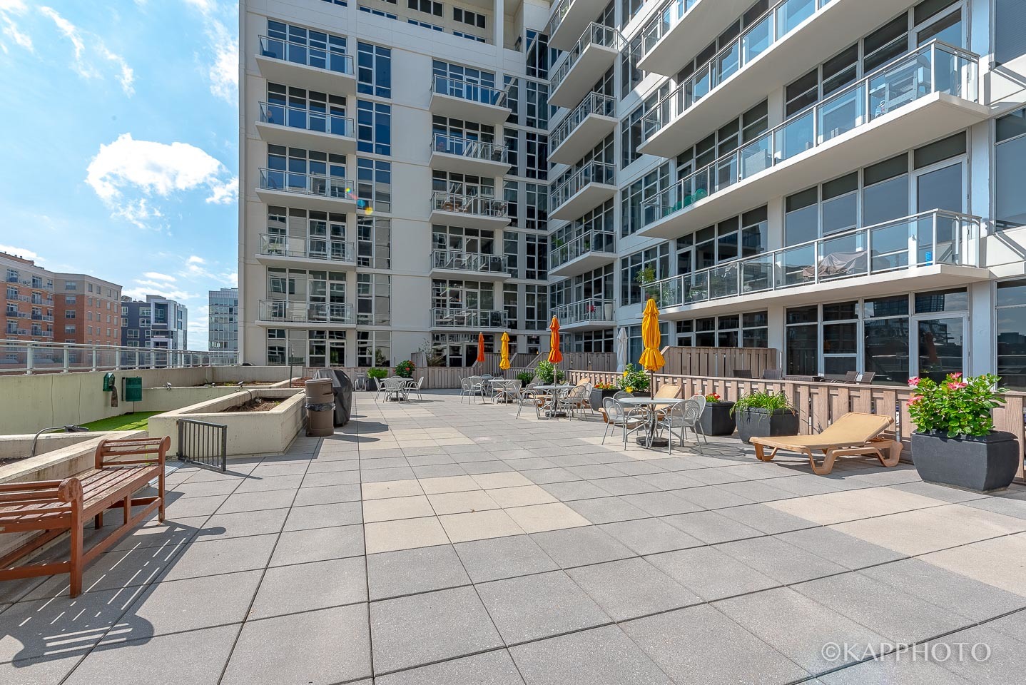 901 W Madison Street Unit: 402